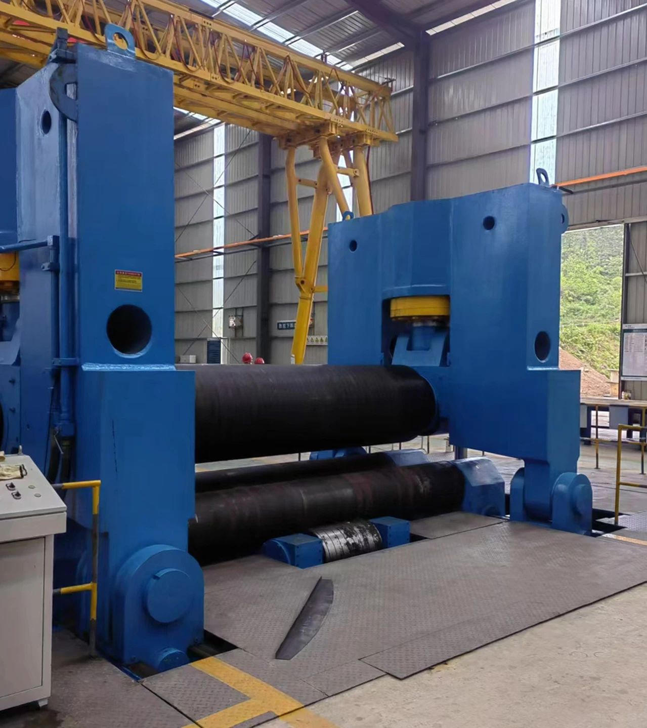 plate rolling machine