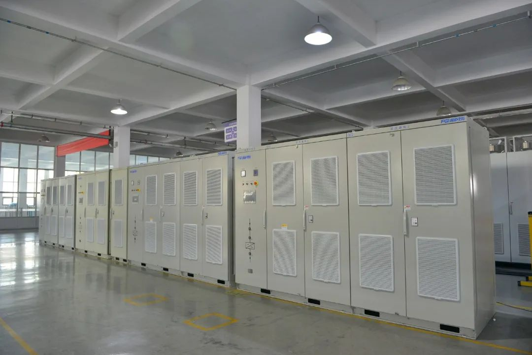 Rail transit bidirectional converter products